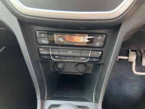 Toyota Urban Cruiser 1.5 XS - Image 18