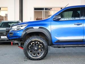 Toyota Hilux 4.0 V6 double cab 4x4 Raider - Image 10