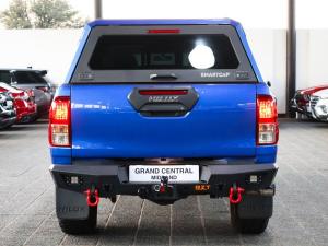 Toyota Hilux 4.0 V6 double cab 4x4 Raider - Image 16
