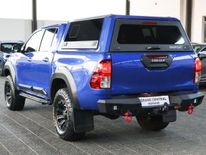Toyota Hilux 4.0 V6 double cab 4x4 Raider - Image 18