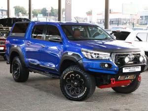 Toyota Hilux 4.0 V6 double cab 4x4 Raider - Image 1