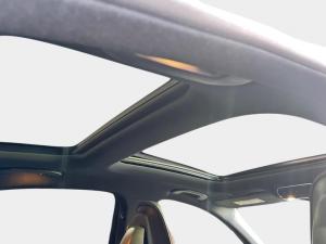 Mercedes-Benz C-Class C200 Avantgarde - Image 18