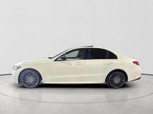 Mercedes-Benz C-Class C200 Avantgarde - Image 4