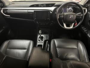 Toyota Hilux 2.8GD-6 double cab 4x4 Raider auto - Image 6