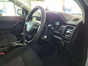 Ford Ranger 2.2TDCI XL automaticD/C - Image 7