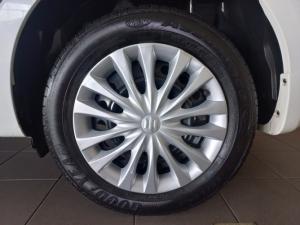 Suzuki Ciaz 1.5 GL manual - Image 9