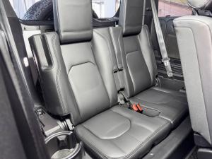Land Rover Defender 110 D300 X-Dynamic SE - Image 28