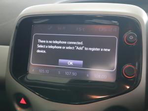 Toyota Aygo 1.0 - Image 15