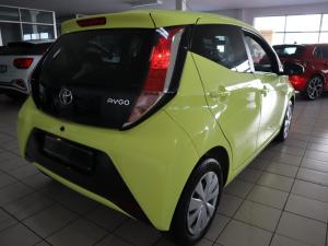 Toyota Aygo 1.0 - Image 4