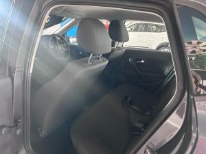 Volkswagen Polo Vivo hatch 1.4 - Image 8