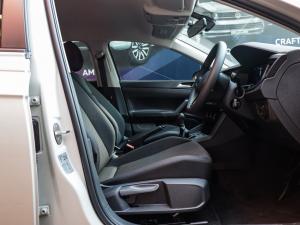 Volkswagen Polo hatch 1.0TSI - Image 7