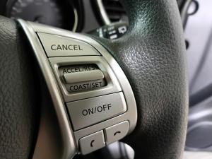 Nissan Qashqai 1.2T Visia - Image 15