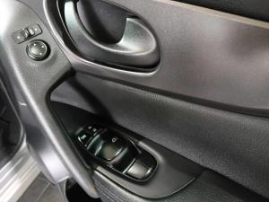 Nissan Qashqai 1.2T Visia - Image 16