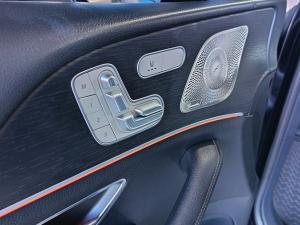 Mercedes-Benz GLE GLE300d 4Matic - Image 17