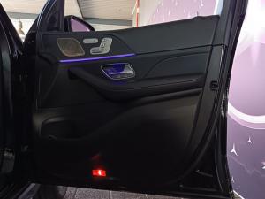 Mercedes-Benz GLE GLE300d 4Matic - Image 9