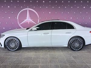 Mercedes-Benz E-Class E220d Avantgarde - Image 4