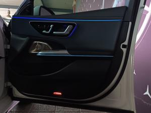 Mercedes-Benz E-Class E220d Avantgarde - Image 9
