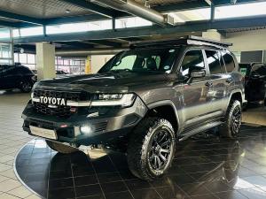 Toyota Land Cruiser 300 3.5T GR-Sport - Image 1