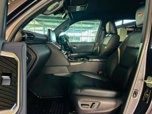Toyota Land Cruiser 300 3.5T GR-Sport - Image 5