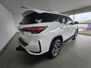Toyota Fortuner 2.4GD-6 auto - Image 2
