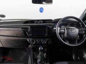 Toyota Hilux 2.8GD-6 Xtra cab Legend 50 - Image 6