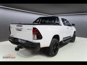 Toyota Hilux 2.8GD-6 Xtra cab Legend 50 - Image 2