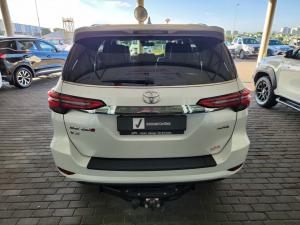 Toyota Fortuner 2.8GD-6 4x4 VX - Image 5