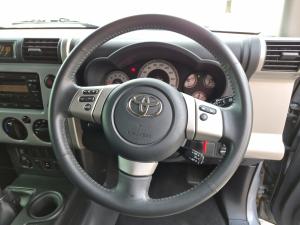 Toyota FJ Cruiser FJ Cruiser - Image 8