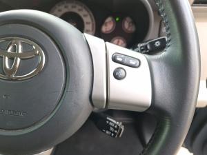 Toyota FJ Cruiser FJ Cruiser - Image 10