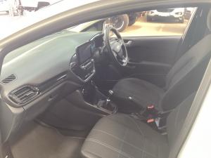 Ford Fiesta 1.0T Trend - Image 7