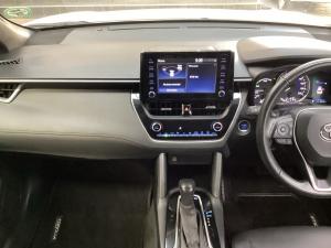 Toyota Corolla Cross 1.8 Hybrid XS - Image 15