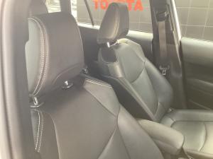 Toyota Corolla Cross 1.8 Hybrid XS - Image 17