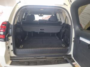 Toyota Land Cruiser Prado 3.0DT VX - Image 18