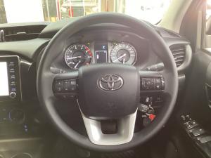 Toyota Hilux 2.4GD-6 double cab Raider auto - Image 8