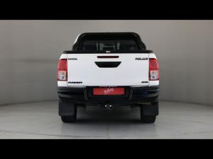 Toyota Hilux 2.8GD-6 double cab 4x4 Raider auto - Image 5