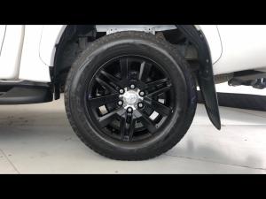 Toyota Hilux 2.8GD-6 double cab 4x4 Raider auto - Image 19