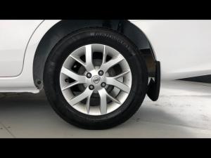 Nissan Almera 1.5 Acenta auto - Image 19