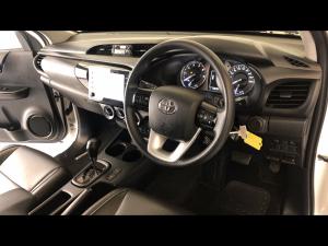 Toyota Hilux 2.4GD-6 Xtra cab Raider auto - Image 6