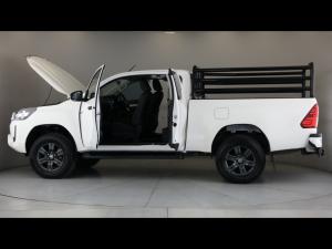 Toyota Hilux 2.4GD-6 Xtra cab Raider auto - Image 26