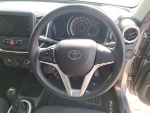 Toyota Vitz 1.0 XR manual - Image 8