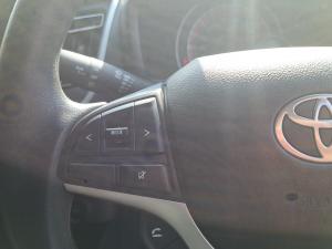 Toyota Vitz 1.0 XR manual - Image 9