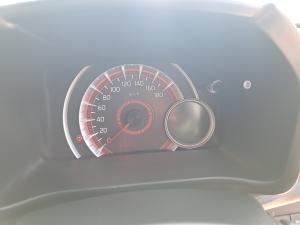 Toyota Vitz 1.0 XR manual - Image 10
