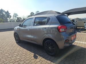 Toyota Vitz 1.0 XR manual - Image 21