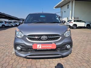Toyota Vitz 1.0 XR manual - Image 4