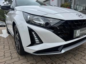 Hyundai i20 1.4 Executive - Image 23