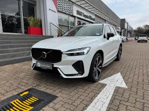 Volvo XC60 B6 AWD Ultimate Dark - Image 21