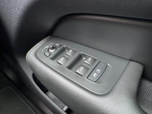 Volvo XC60 B6 AWD Ultimate Dark - Image 26