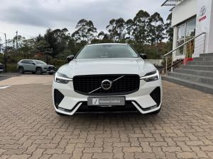 Volvo XC60 B6 AWD Ultimate Dark - Image 4