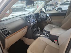 Toyota Prado VX-L 2.8GD automatic - Image 7