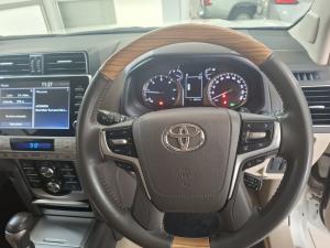 Toyota Prado VX-L 2.8GD automatic - Image 8